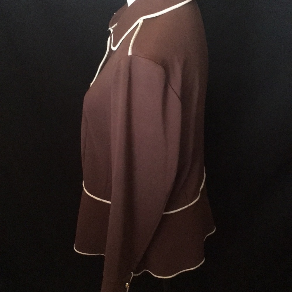 Picadilly Contrast Trim Jacket - Picture 8 of 16